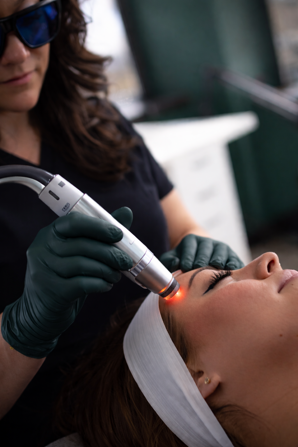 laser skin treatment in progress